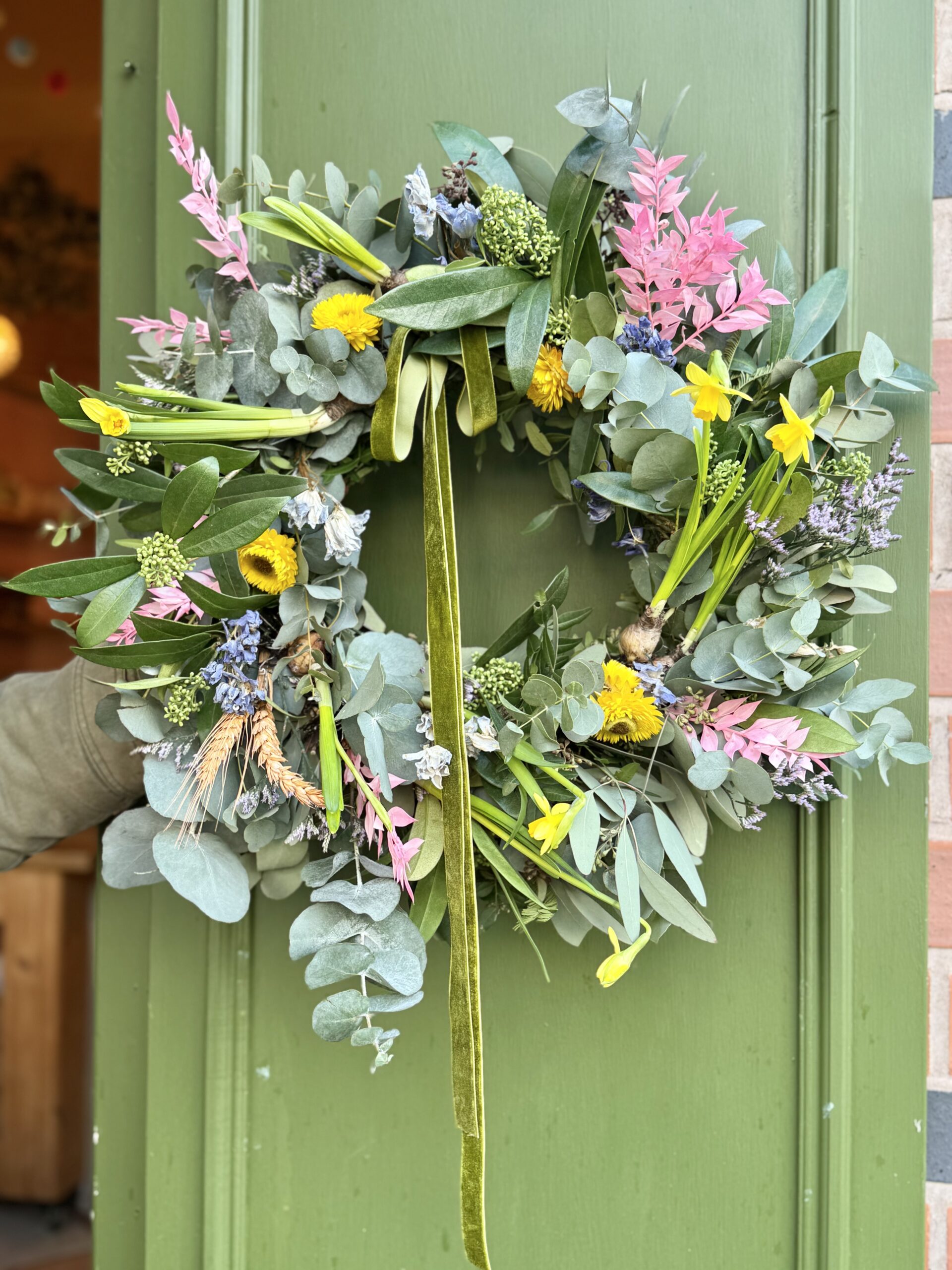 Spring wreath making workshop @ Phoenix Arts Centre 21st March 6pm-8pm - Image 2
