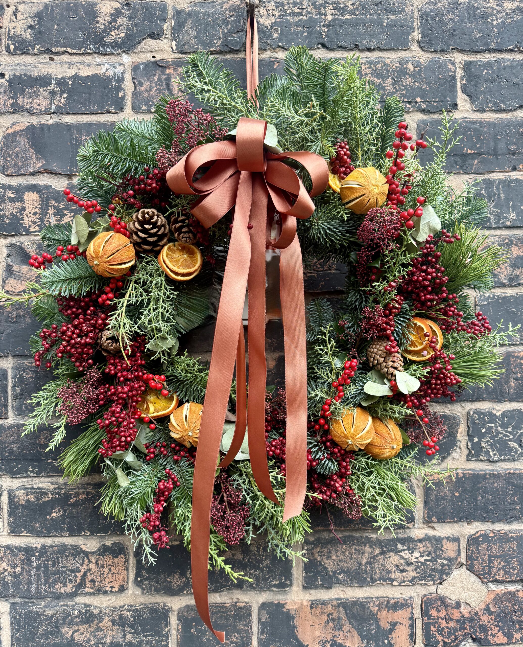 'Mulled wine' wreath
